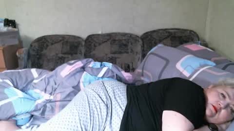 lanacat555 online show from May 9, 2026, 5:18 pm