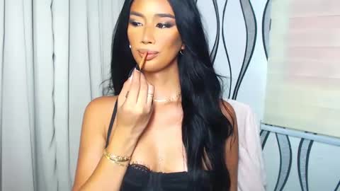 Snapshot of lanadel_hilton chatting on January 22, 2025, 2:26 am Lana online show from January 22, 2025, 2:26 am