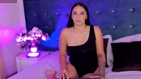 lana Evans online show from September 10, 2025, 7:25 pm