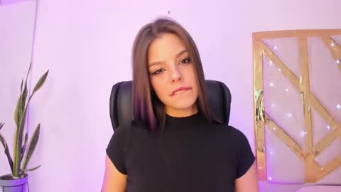 LanaJones online show from March 6, 2025, 12:41 pm