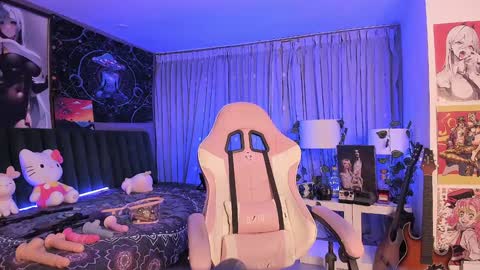 L A N A  online show from December 29, 2024, 11:50 pm