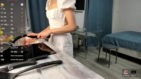 Snapshot of lanalandd chatting on March 6, 2025, 3:02 pm Lana online show from March 6, 2025, 3:02 pm