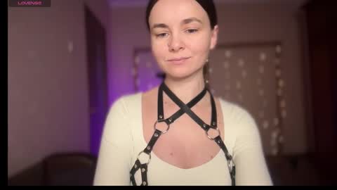 Lana online show from September 28, 2025, 2:06 am