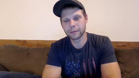 Snapshot of lancehardin chatting on October 12, 2025, 11:37 pm Lance online show from October 12, 2025, 11:37 pm