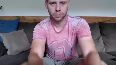 Snapshot of lancehardin chatting on October 14, 2025, 3:13 pm Lance online show from October 14, 2025, 3:13 pm