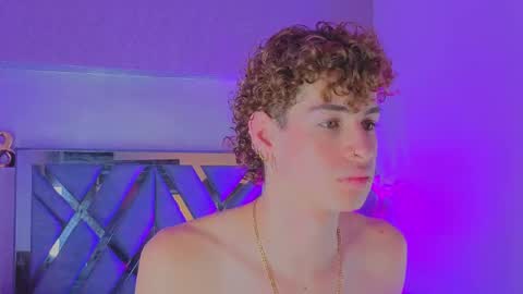lancelot_grey online show from May 17, 2026, 9:11 pm