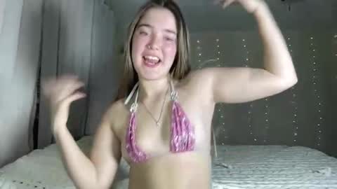 lanelizzie348 online show from October 18, 2025, 2:36 am