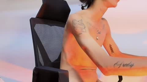 langelo_el online show from May 27, 2026, 12:24 pm