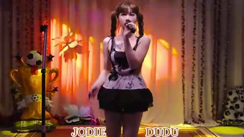 Snapshot of lankwaifong_cindy chatting on July 2, 2026, 3:17 am lankwaifong_cindy online show from July 2, 2026, 3:17 am