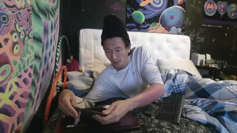 Snapshot of lankyasain23 chatting on January 13, 2025, 8:47 am LankyOne online show from January 13, 2025, 8:47 am