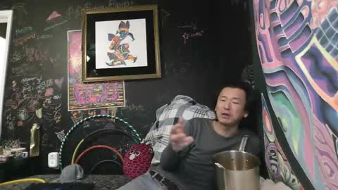 Snapshot of lankyasain23 chatting on February 23, 2025, 1:24 am LankyOne online show from February 23, 2025, 1:24 am