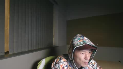 Snapshot of lankyasain23 chatting on October 8, 2025, 10:02 am LankyOne online show from October 8, 2025, 10:02 am