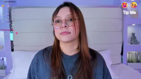 Lanna online show from March 1, 2025, 11:39 am