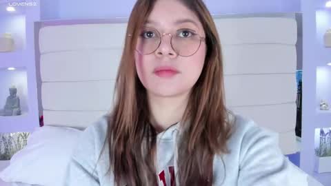 Lanna online show from March 3, 2025, 11:44 am