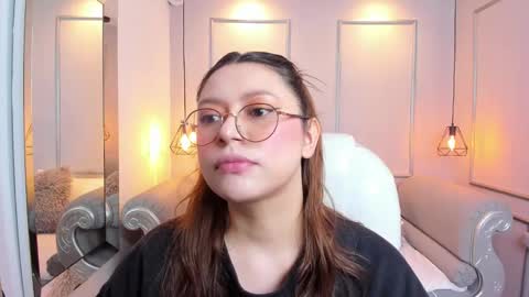 Lanna online show from March 8, 2025, 11:48 am