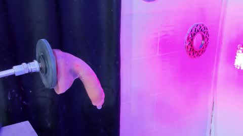 lanna_brunette online show from November 5, 2025, 1:00 pm