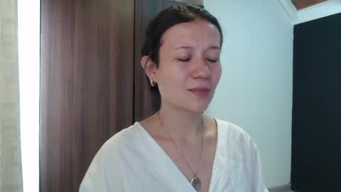 Snapshot of lanna_mills chatting on December 18, 2024, 1:45 pm Lanna online show from December 18, 2024, 1:45 pm