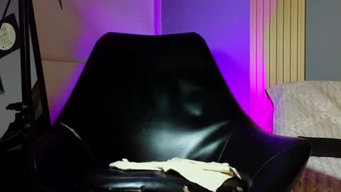 la paisita  online show from January 31, 2025, 9:27 am