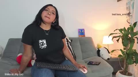 Lara  online show from February 19, 2026, 1:12 am