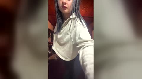 lara3223 online show from March 13, 2026, 1:01 am