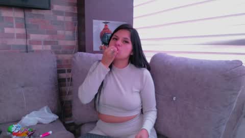 lara_as online show from June 6, 2026, 3:17 pm