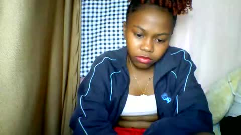 lara_belle online show from May 26, 2026, 8:38 pm