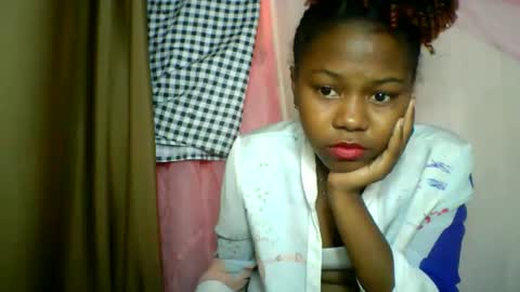 lara_belle online show from June 1, 2026, 8:05 am