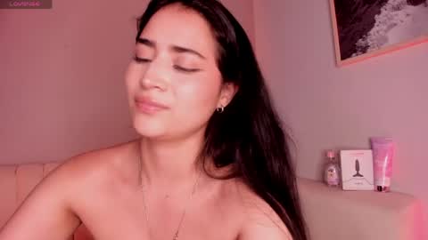 Lara Madisson online show from May 16, 2026, 10:36 am