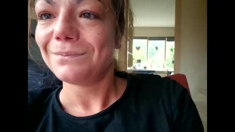 Little online show from September 18, 2025, 7:21 am