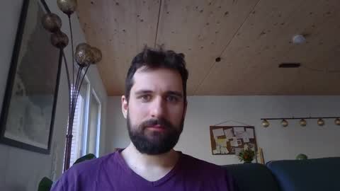 laraaan online show from April 6, 2026, 6:47 am