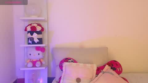 Lara            help me reach 100likes online show from April 30, 2026, 5:30 pm