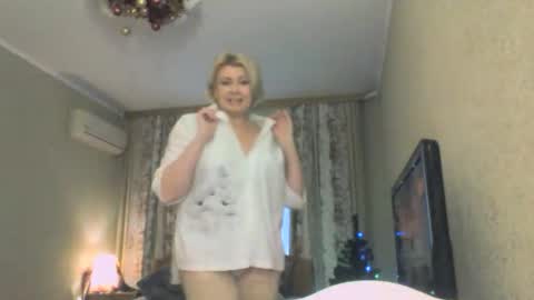 laramrs online show from December 20, 2025, 11:50 am