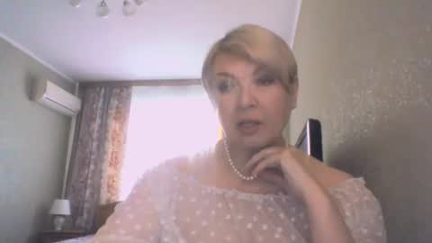 laramrs online show from May 9, 2026, 4:34 pm
