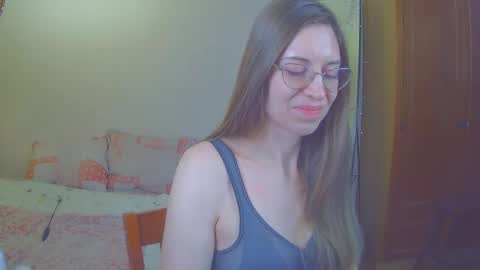 larawintersxxx online show from March 7, 2025, 11:38 pm