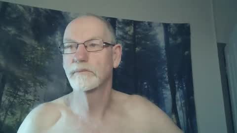 Snapshot of larbie chatting on December 21, 2024, 9:15 pm Larbie online show from December 21, 2024, 9:15 pm