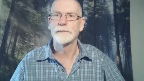 Snapshot of larbie chatting on December 28, 2024, 5:12 am Larbie online show from December 28, 2024, 5:12 am