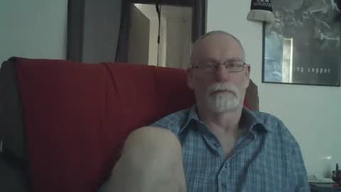 Snapshot of larbie chatting on January 1, 2025, 9:17 am Larbie online show from January 1, 2025, 9:17 am
