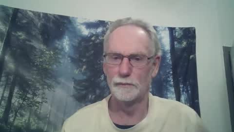 Snapshot of larbie chatting on March 7, 2025, 10:02 am Larbie online show from March 7, 2025, 10:02 am