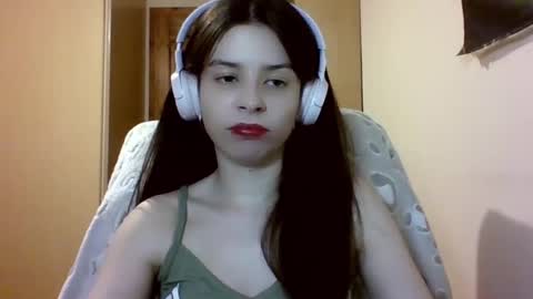 Snapshot of laricenature chatting on February 2, 2025, 10:17 pm Larice online show from February 2, 2025, 10:17 pm