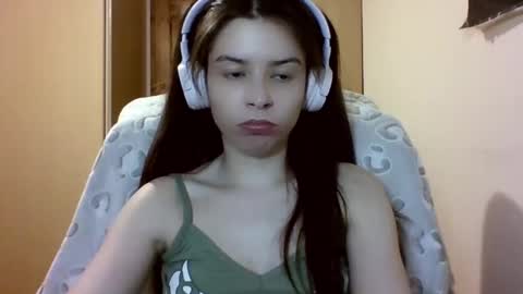 Snapshot of laricenature chatting on February 4, 2025, 10:45 pm Larice online show from February 4, 2025, 10:45 pm