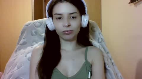 Snapshot of laricenature chatting on February 22, 2025, 7:14 pm Larice online show from February 22, 2025, 7:14 pm