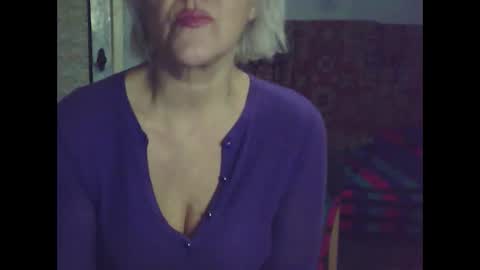 Snapshot of larisaq4ugo24 chatting on January 7, 2025, 6:35 pm larisaq4ugo24 online show from January 7, 2025, 6:35 pm