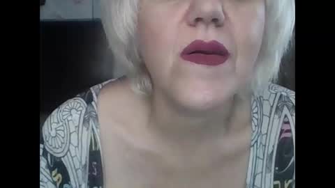 larisaq4ugo24 online show from November 3, 2025, 6:47 am