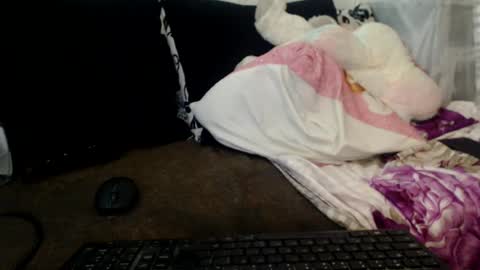 Snapshot of lariss__ chatting on July 16, 2026, 7:25 am Lariss online show from July 16, 2026, 7:25 am