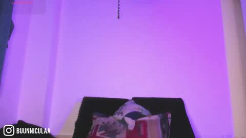 Snapshot of larissa01_ chatting on March 10, 2026, 10:15 pm Lari online show from March 10, 2026, 10:15 pm