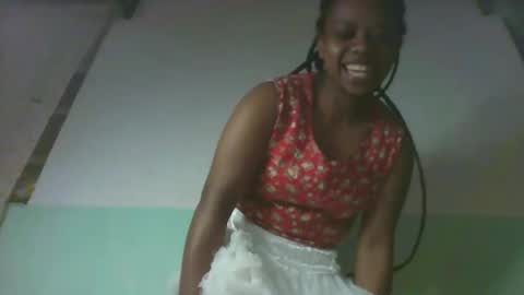 larissa645771 online show from September 18, 2025, 7:27 pm