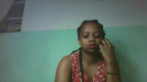 larissa645771 online show from September 19, 2025, 11:11 am