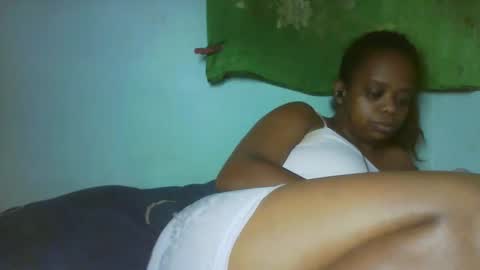 larissa645771 online show from February 20, 2026, 6:41 pm