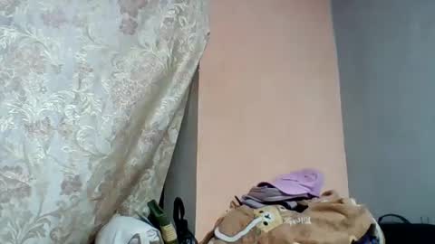 Snapshot of larissa645771 chatting on May 13, 2026, 8:55 am larissa645771 online show from May 13, 2026, 8:55 am