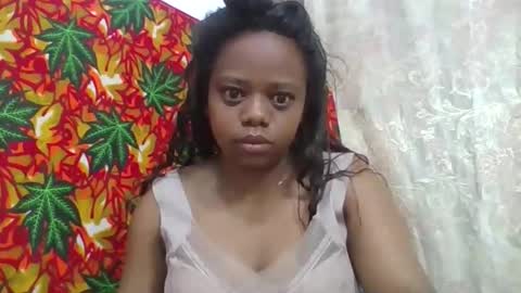 Snapshot of larissa645771 chatting on June 8, 2026, 2:12 am larissa645771 online show from June 8, 2026, 2:12 am